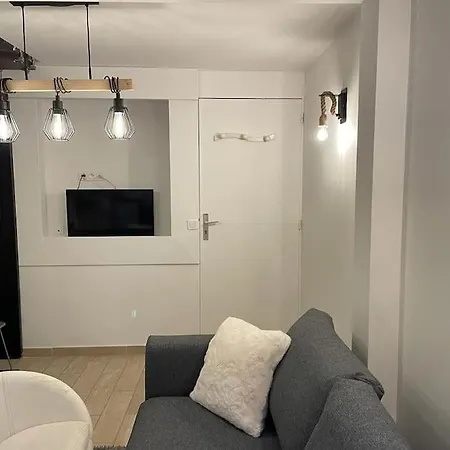 Le Cosy - 2 Pers - Hyper Centre De Fontainebleau Apartamento Exterior foto